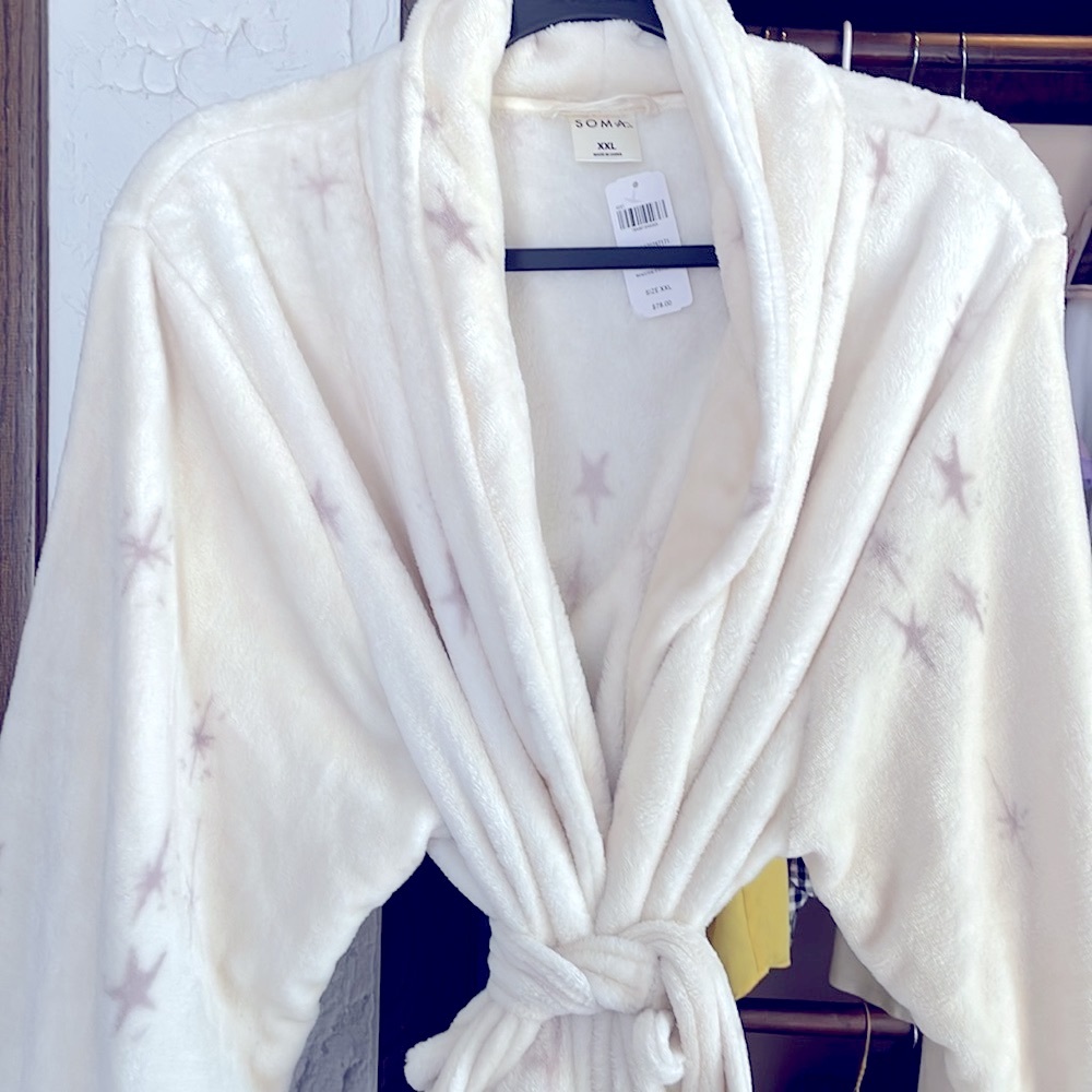 NWT Soma super soft robe! Never worn! W matching belt and pockets. No tags.